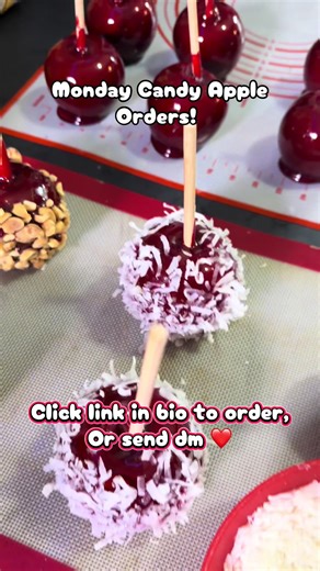 Our Monday Candy Apple Orders that went out! We sent a package to Germany, Puerto Rico, San Antonio Texas and last but not least, St Pete Florida-literally across the bridge! Thank you to all our customers!!!! #monday #candyapples #candyapple #valentinesdaygift #funfood