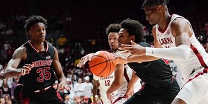 Arkansas vs. Alabama odds: Win probability, final score prediction for Razorbacks, Tide