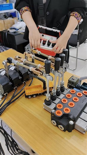 Crane wireless proportional valve remote control factory,12v24vWireless proportional remote controller of crane,Elevate control with crane remote control! Experience precision and safety at your fingertips，Manual operation and remote control 500 meters The manufacturer of crane wireless remote control supports customization, preferential price and guaranteed quality, and sincerely invites agents from all over the world.#crane #cranetruck #cranes #craneoperator #cranelove #cranework #cranelife #c