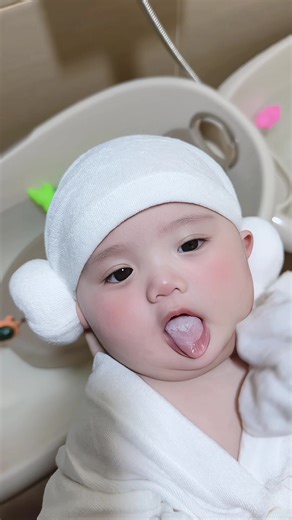 Cute Baby Laughs Compilation