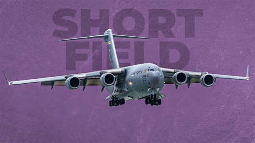 Why The C-17 Globemaster Has Such An Insane Short Field Performance For Its Size