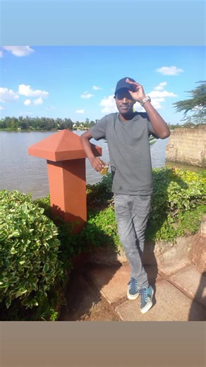 Hummingbird (@hummingbird.1000)’s videos with No Sleep - Wiz Khalifa