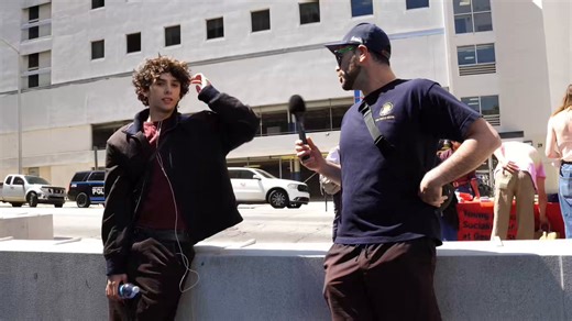 A member of Young Socialist of America can’t define socialismThe cherry on top is their leader calling me a fascist, yet he doesn’t know how to spell it