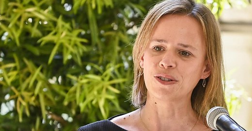 Nouvelle fuite des examens: l’épreuve de néerlandais du CE1D se retrouve sur les réseaux sociaux, la ministre Caroline Désir réagit!