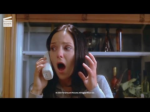 Scary Movie - Una Película de Miedo | Jugando escondite con Ghostface