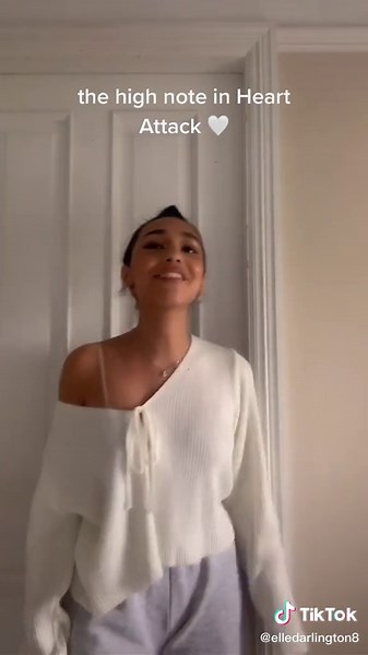 Heart Attack High Note Singing Cover