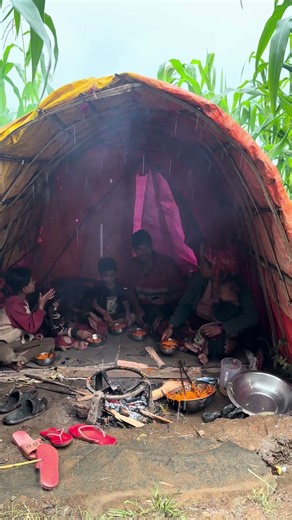 Rainy Day in a Remote Himalayan Village of Nepal | Traditional House & Organic Village Food #viral