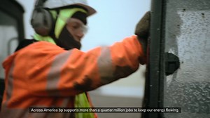 We support more than 275,000 US jobs. Like building grid-scale solar energy and producing gas with fewer operational emissions. It’s and, not or. | bp America