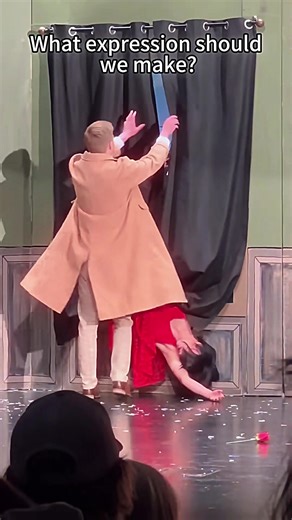 Hilarious Stage Play Fail: A Comedy of Errors