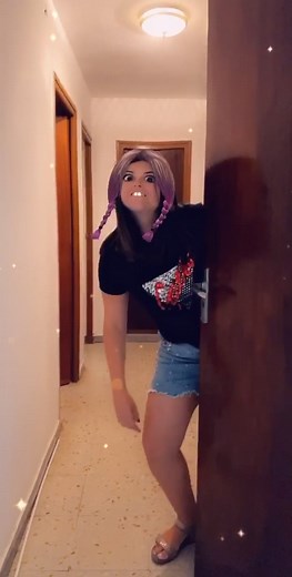 Miedo si que damos jaja Morimos de risa @larukyna y yo 🤣 Un besito 💌 #violetatremending #comedia #risa #familiaadams