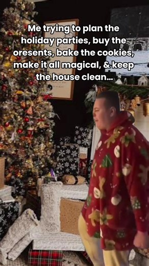 ✨ Holiday Stress? Let Lily’s Handle the Mess! ✨ The holidays should feel magical… not overwhelming. From deep cleans before guests arrive to refreshing your home after the celebrations, Lily’s makes it effortless. You focus on family, food, and memories — we’ll take care of the sparkle. ✨🏠 Book your holiday clean today! #momlifebelike #cleantok #christmastime #utahmom #momtoks