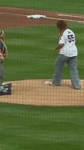 464K views · 8.1K reactions | #NiaJax and #TiffanyStratton face off over who gets to throw the first pitch at #NYMets WWE Night! ⚾️ | WrestleSite.com | Facebook