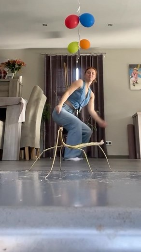 Flighthouse on Instagram: "Stick bug is a better dance than some of you 😳👀 Cred @ cheyenny on TikTok . . . #tiktok #funny #comedy #dance #stickbug #bug #dancing"