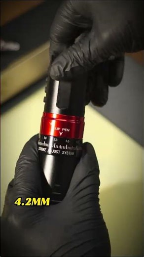 Tattoo artists must find the right needle depth for themselves!#wormholetattoo #tattoo #shorts