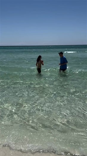 Lulu Gribbin was attacked by a shark 10 months ago. She lost her left hand and a portion of her leg. Now, the 16-year-old is braving the Gulf again! What a tough young lady! Go Lulu! Thanks to Ann Blair Gribbin for the video via lulug.strong 🩷 | WCCB TV's Morgan Fogarty
