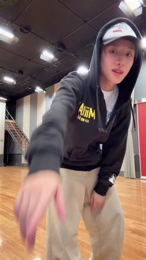 エイリアンボーイとBUDDiiSの特別な瞬間