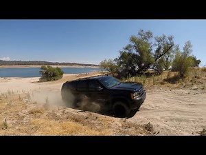 chevrolet suburban 4x4 offroad