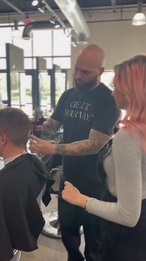 7.5K views · 581 reactions | A way to fade a haircut, without creating lines of demarcation, is to fade down by using a process of a longer guard and working down to a shorter guard  Join my virtual online Academy: www.SeanCaseyAcademy.com #TheSeanCasey #TwinCutZ #Andis #barber #hair #education | Sean Casey | Facebook