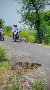 1.9M views · 956K reactions | Save children and others from accidents #help #helpinghandchallenge #helpingeachother #help #viralreels | Mohit Saini | Facebook