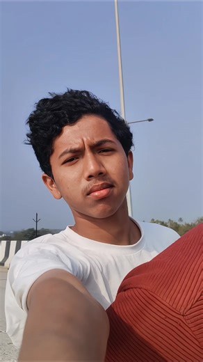 Aaj Bus Ki Tikit Lene Gaya Tha… Par End Me Ye Ho Gaya 😅 #minivlog #dailyshorts #dailylife #like