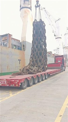 Huge Anchor chains Loading Process- Wisdom Tips Tools Machines Easy Easyway Easywork !