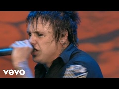 Papa Roach - Lifeline (Live at Crufest 2008)