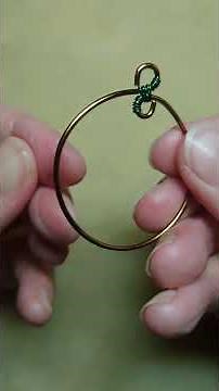 Making a Tree-of-life Pendant (Number 169) with Red Seed Beads on Green Wire with Hoop