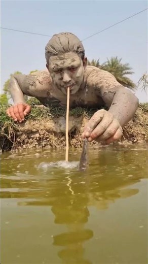 Nice Technique For Hunting Fish #handfish #fishing #fishinggear