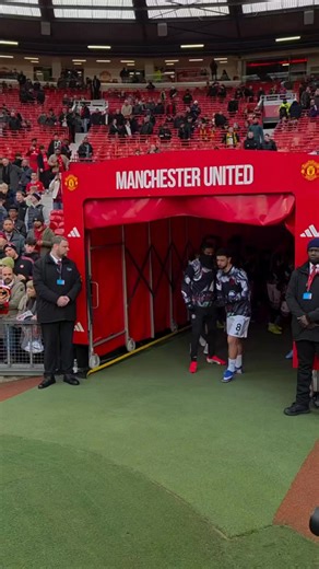 Understanding the 4-2-3-1 Formation with Michael Carrick