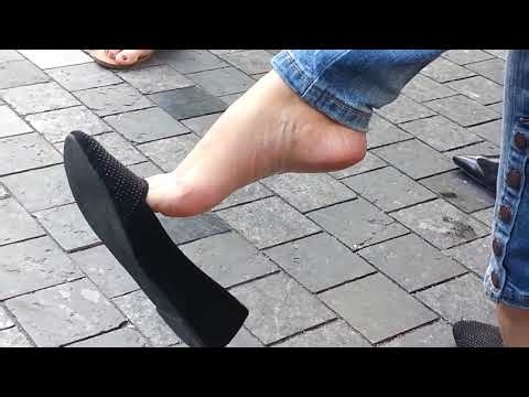 Very Close Candid dangling shoeplay flats