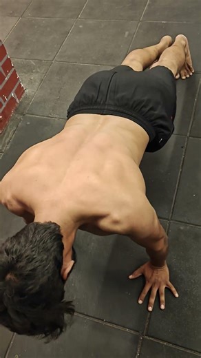 push up work Last dragon set #motivation #workoutchalleng #everydayfitness #fitnessmotivation