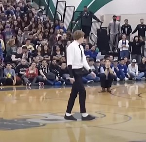 80K views · 251 reactions | Everyone laughed when this teenager walked on stage… but seconds later, he left the crowd in complete awe!  His Michael Jackson-inspired dance was so good it went mega-viral, and now he’s performing at major events worldwide  Watch the full video below  | Damn_Bored | Facebook