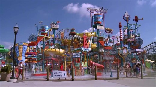 Hersheypark boardwalk closes for season after Labor Day