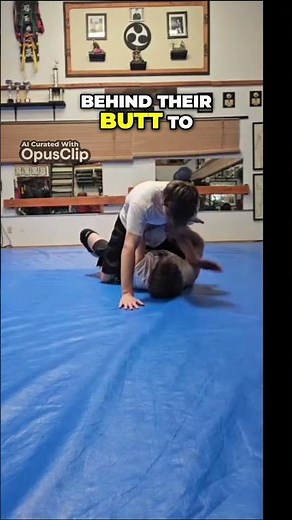 Bridge and Roll Technique, Escaping the Mount #like #subscribe #grappling #selfdefense