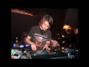 James Holden - JJJ Mixup Triple J Australia, Sydney (2003-10-05)