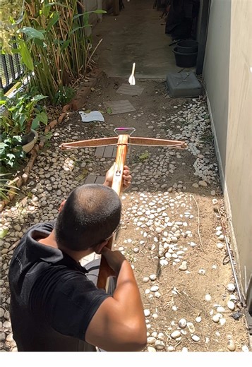 Exploring the Medieval Crossbow: History and Mechanics