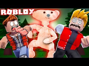 SURVIVE THE EVIL BEAR IN ROBLOX! (BEAR)