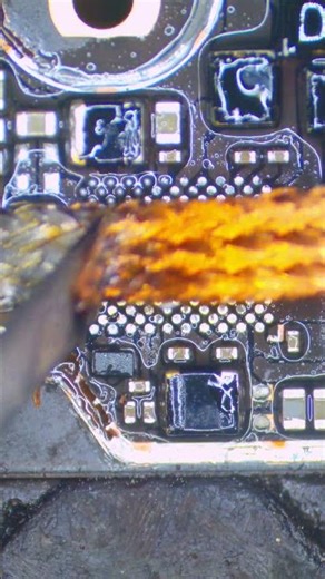 Reviving a Dead Cell Phone | Power Management IC (PMIC) Replacement #phonerepair #repair #shorts