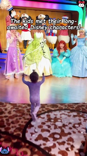 Kids' Joyful Reactions to Disney Characters