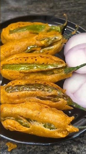 Perfect Crispy Mirchi Bajji Recipe | #youtubeshorts #swassyhomekitchen #ytshorts #food #cooking
