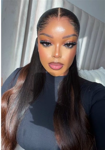 Swelly With The Good Hair (@swe.llym)’s video of Half Up Hairstyle