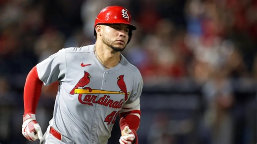 Red Sox acquire veteran 1B Willson Contreras in trade with Cardinals