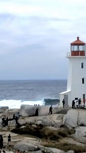 Hurricane Erin’s waves and rip currents have arrived on Nova Scotia’s shores. | Nova Scotia Webcams