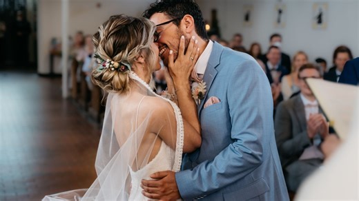 ‘So tacky’ people cry as ‘entitled’ couple beg strangers to pay for honeymoon