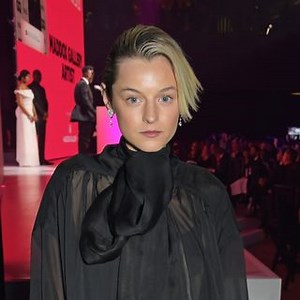 The Crown – Official Season 4 Trailer (Netflix)