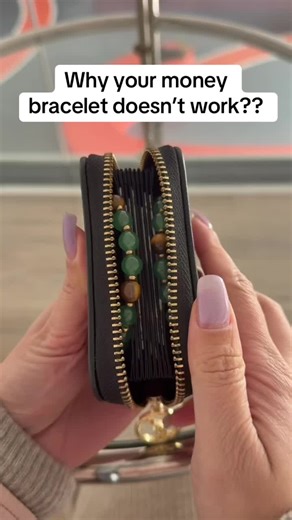 Run to check your money bracelet!! #attractmoney #moneyfesting #moneyattraction #moneybracelet #wealth