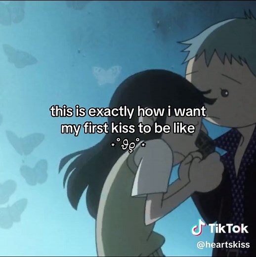 Discovering Romance in Paradise Kiss Moments