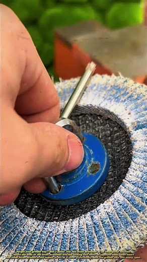 A practical way to open a grinder lock using an Allen wrench.#shorts #satisfying #working #diy