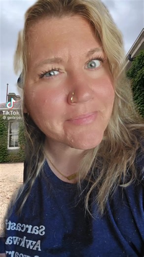 girl... #greenscreen | georgy henshall