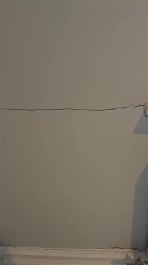 A quick video on how to repair a reoccurring crack. Doing it properly like this will prevent it from coming back. #homedecor #diy #foryou | DIY Decorating